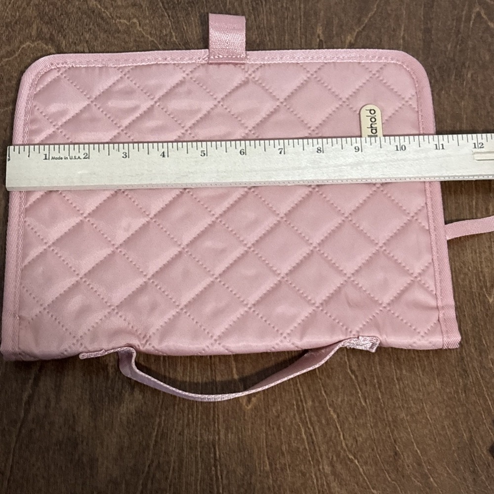 Pink Bible Cover Bellahold Model BH05 Quilted Tabs Handle Ribbon Book Mark New - Picture 11 of 11